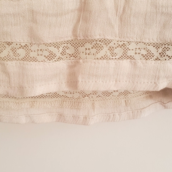 Francesca's Alya Taupe Pleated Gauzy Lace Trim Top Size SM - Picture 6 of 12